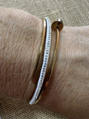 Pulsera rígida con tornillo brillo y pinchi, TRIPLE acero