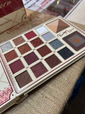 Nueva paleta libro Kevin&Coco increíble todo para tu maquillaje
